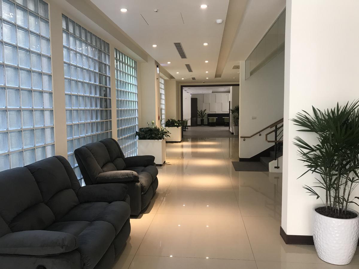 晨光飯店 Chiayi Exterior foto