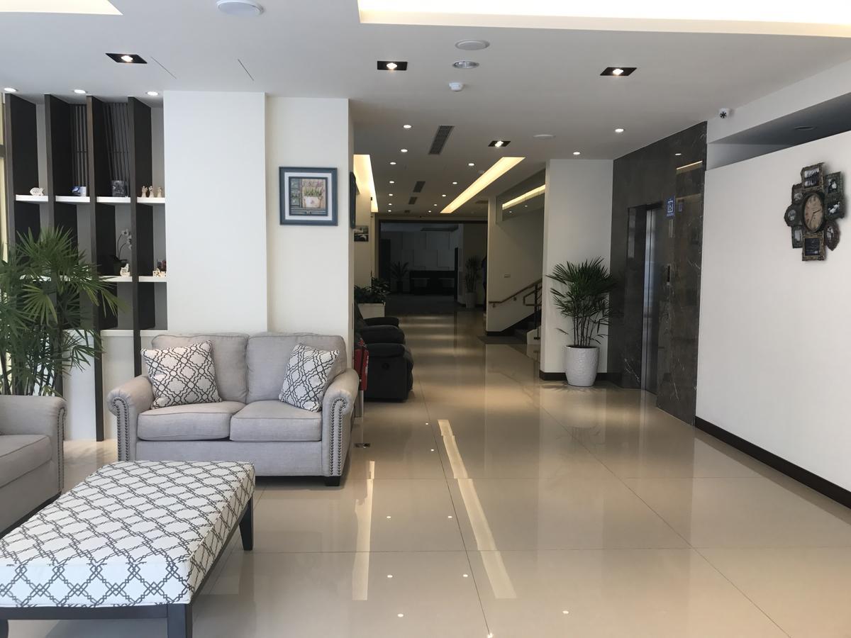 晨光飯店 Chiayi Exterior foto